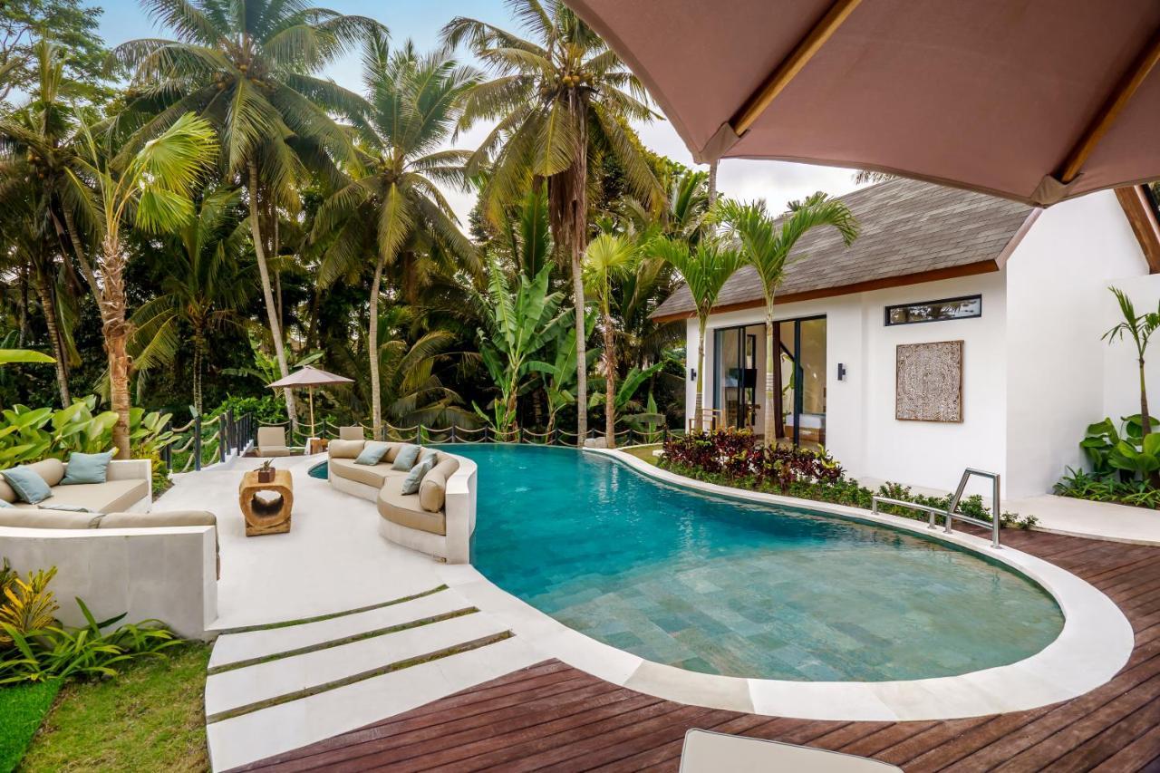 Villa Crystal Lagoon By Balisuperhost Убуд Екстер'єр фото