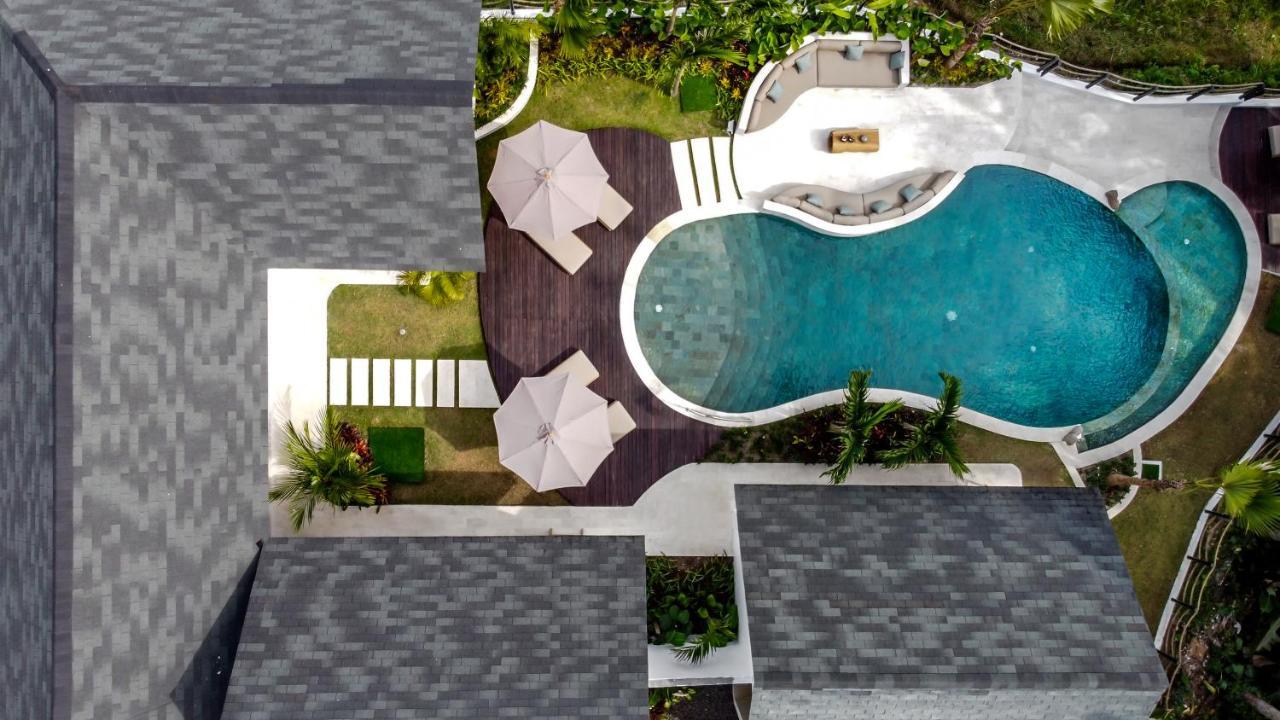 Villa Crystal Lagoon By Balisuperhost Убуд Екстер'єр фото